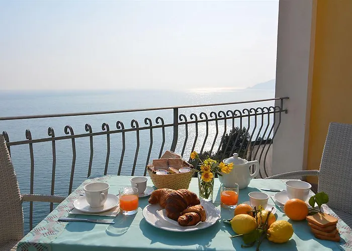 Ξενοδοχείο Pandora Maiori