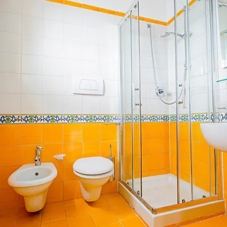 Pandora Hotel 4*