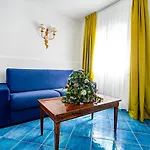 Pandora Hotel