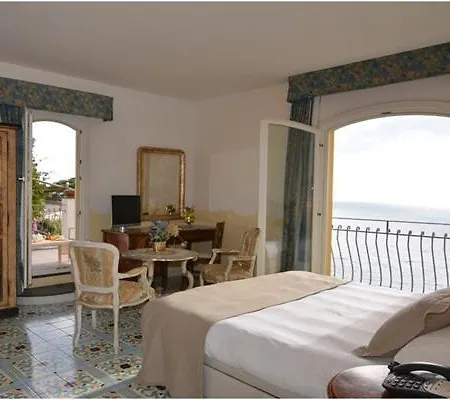 Ξενοδοχείο Pandora 4*